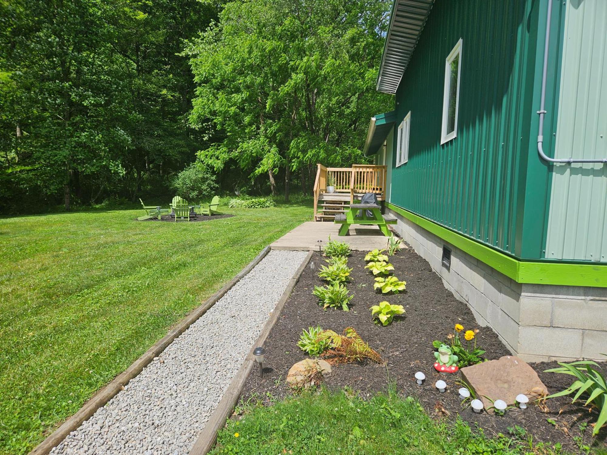 Villa Frog Hollow At Hocking Vacations Logan Exterior foto